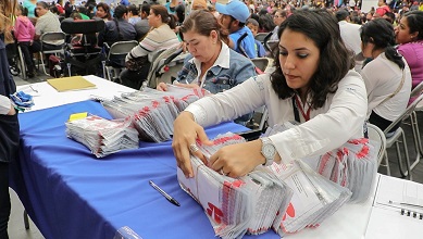 ENTREGARÁN 10 MIL TARJETAS PARA BECAS MUNICIPALES EN NUEVO LAREDO.