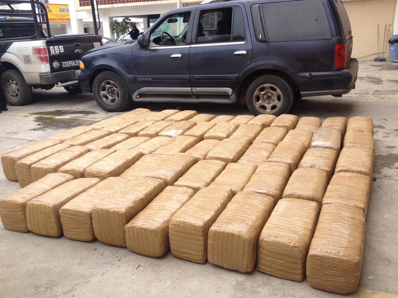 Policía Estatal asegura 602.47 kilogramos de marihuana en el municipio de Soto la Marina