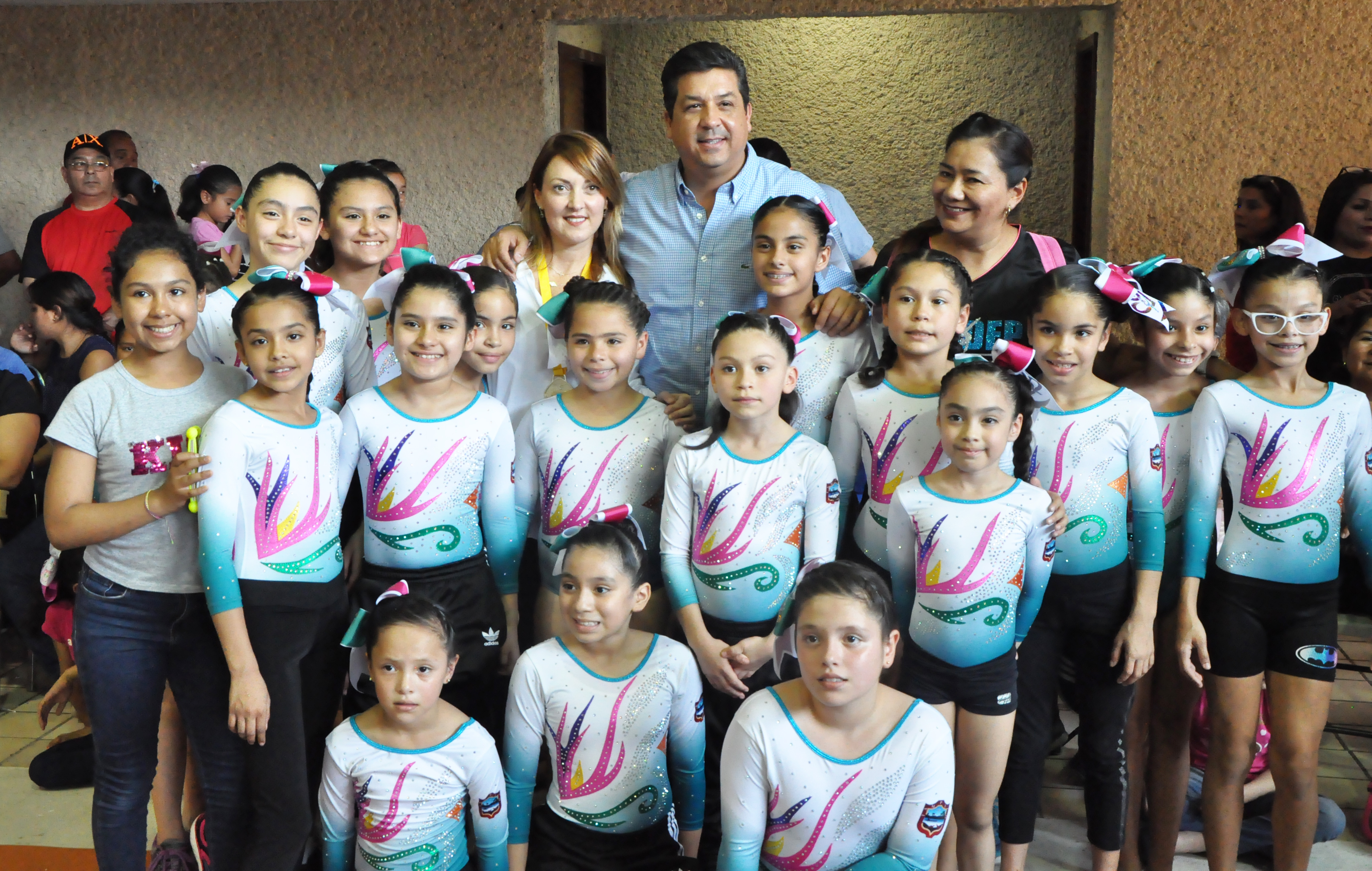 Avanzan gimnastas al Campeonato Nacional clasificatorio