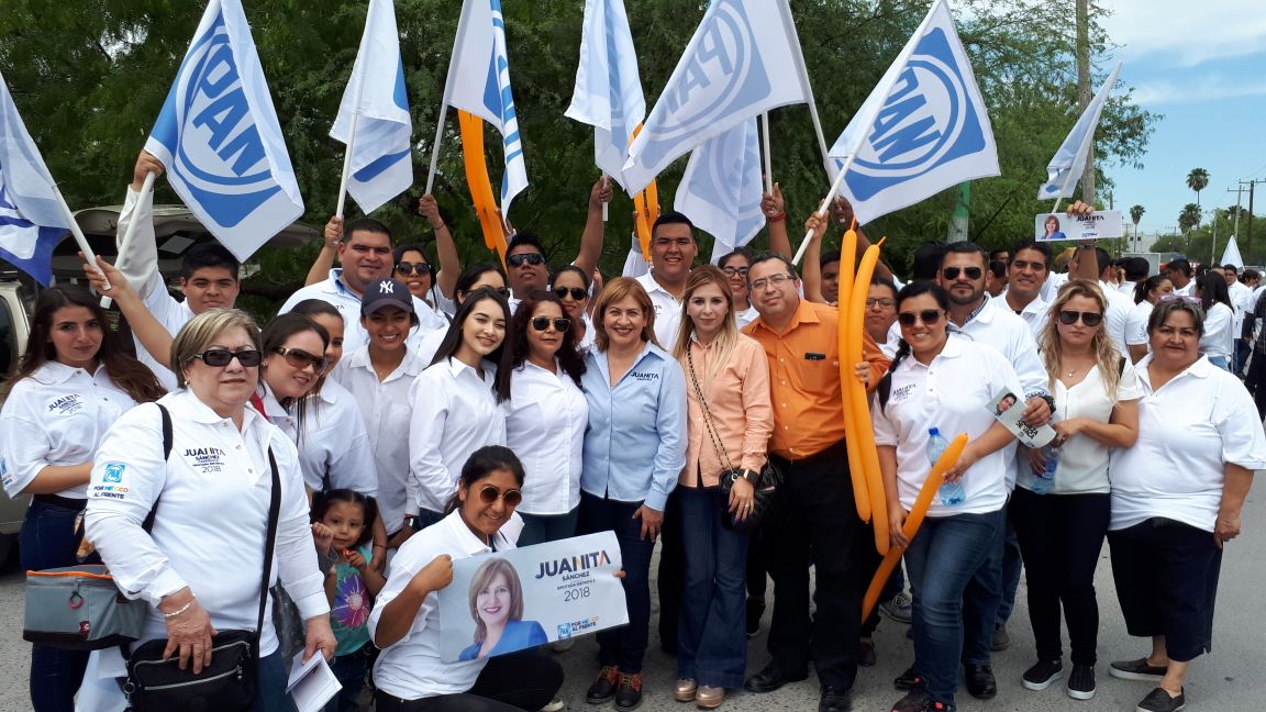 Juanita Sánchez realiza mega brigada en La Playita.