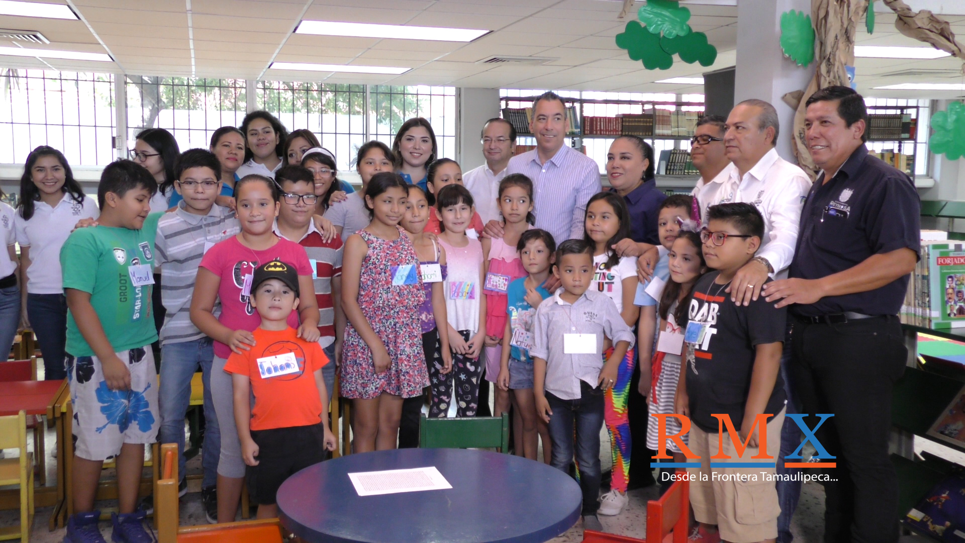 Niños asisten a «Mis vacaciones en la biblioteca»