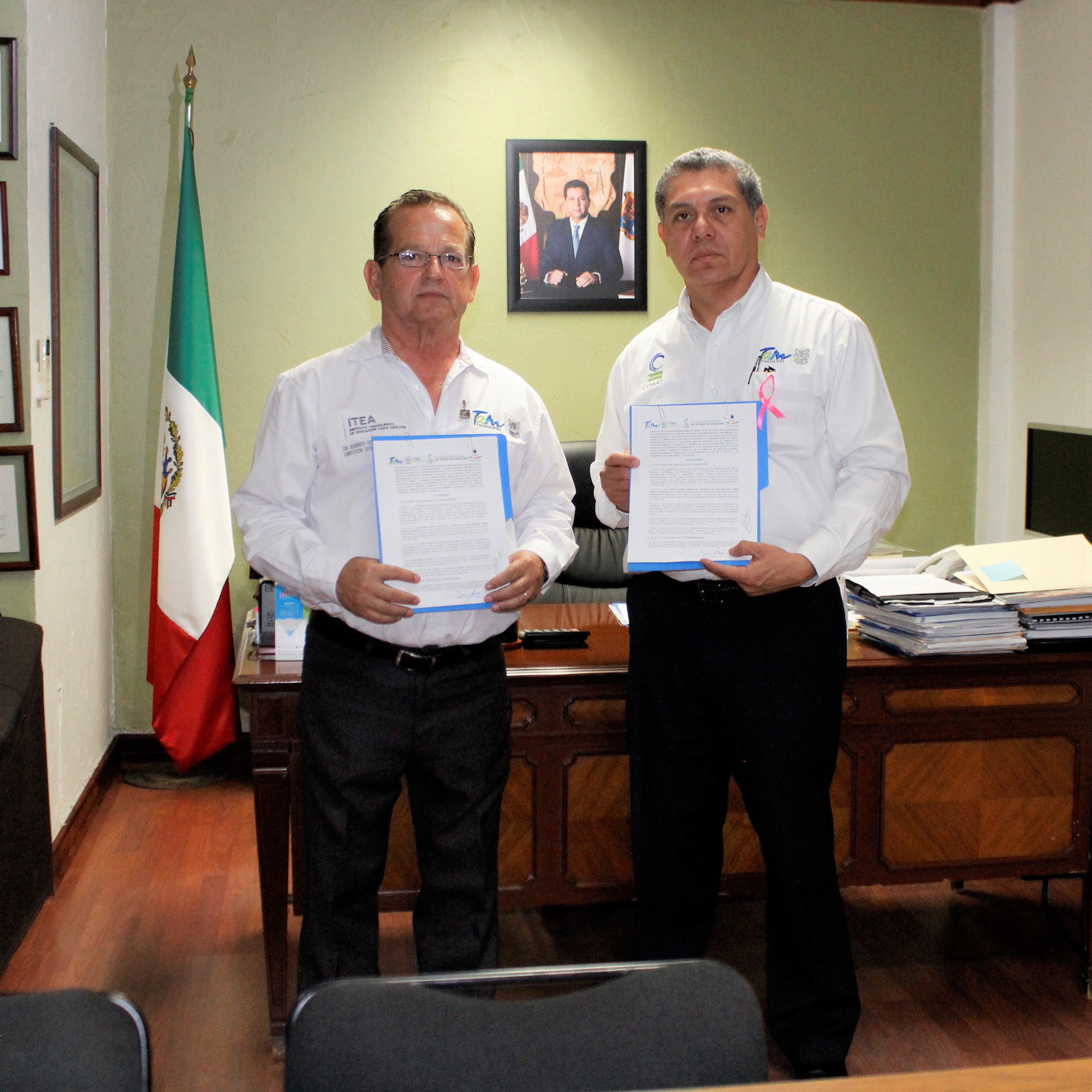 Firman convenio interinstitucional ITEA y COBAT