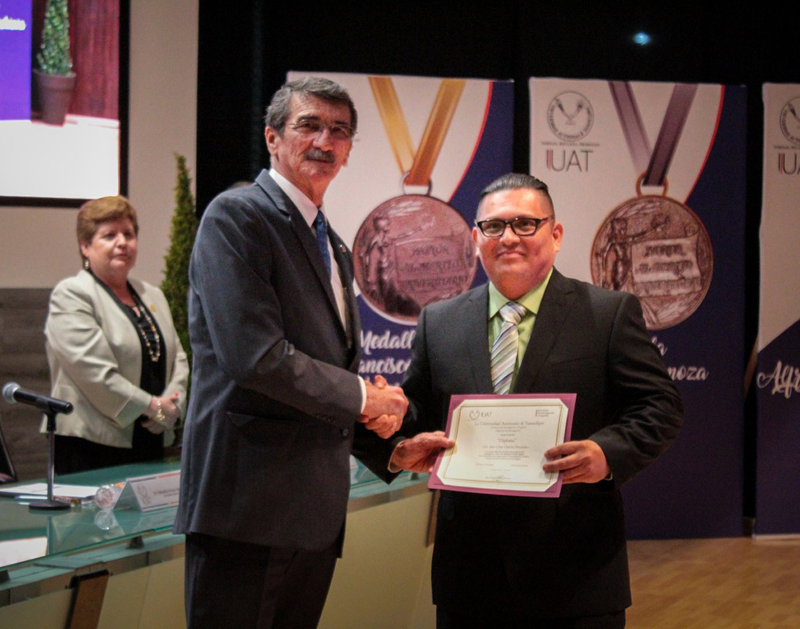 Entrega Rector Premio Investigador Joven UAT 2018