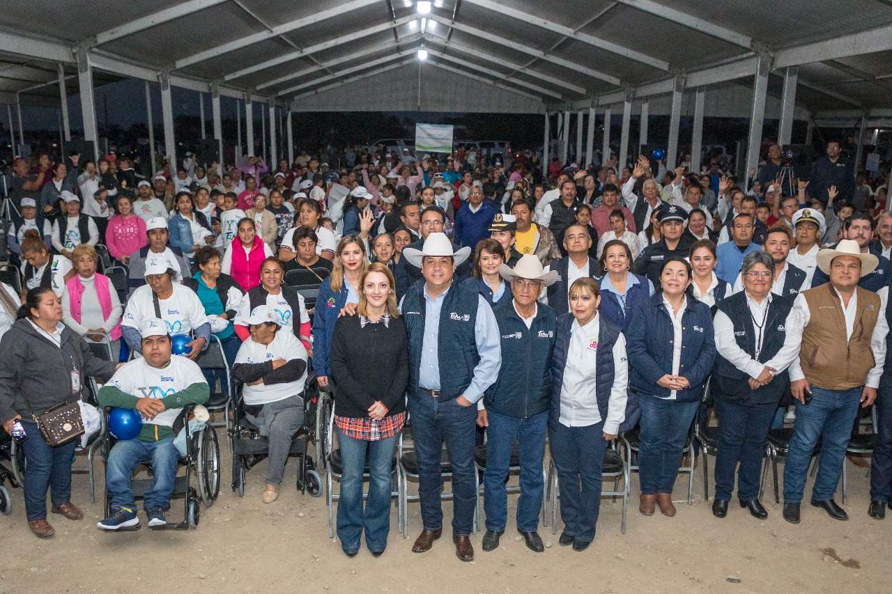 Reciben familias de Soto La Marina apoyos con un Gobierno Cerca de Ti