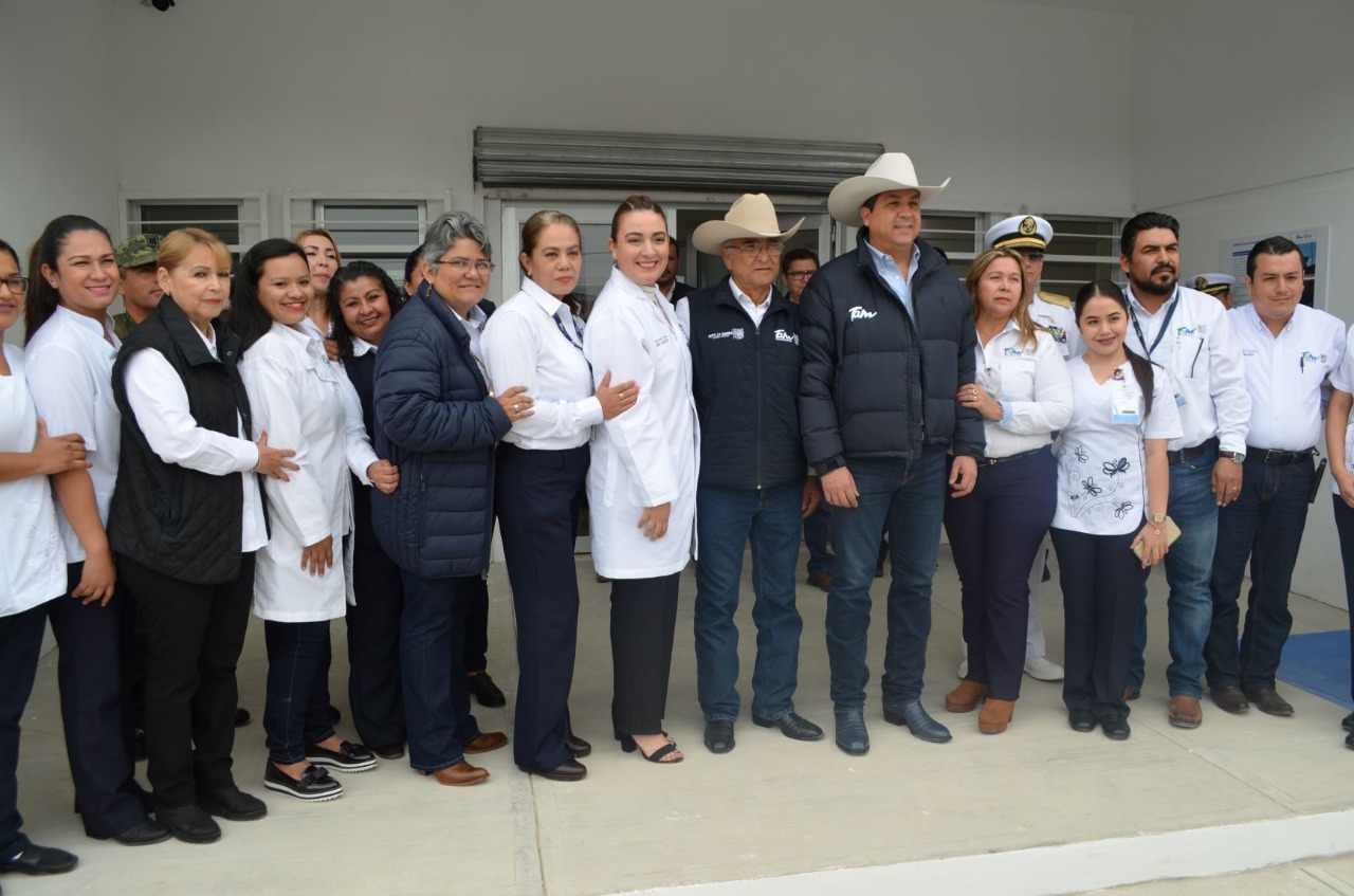 Entrega Gobernador nuevo Centro de Salud de  Soto la Marina.