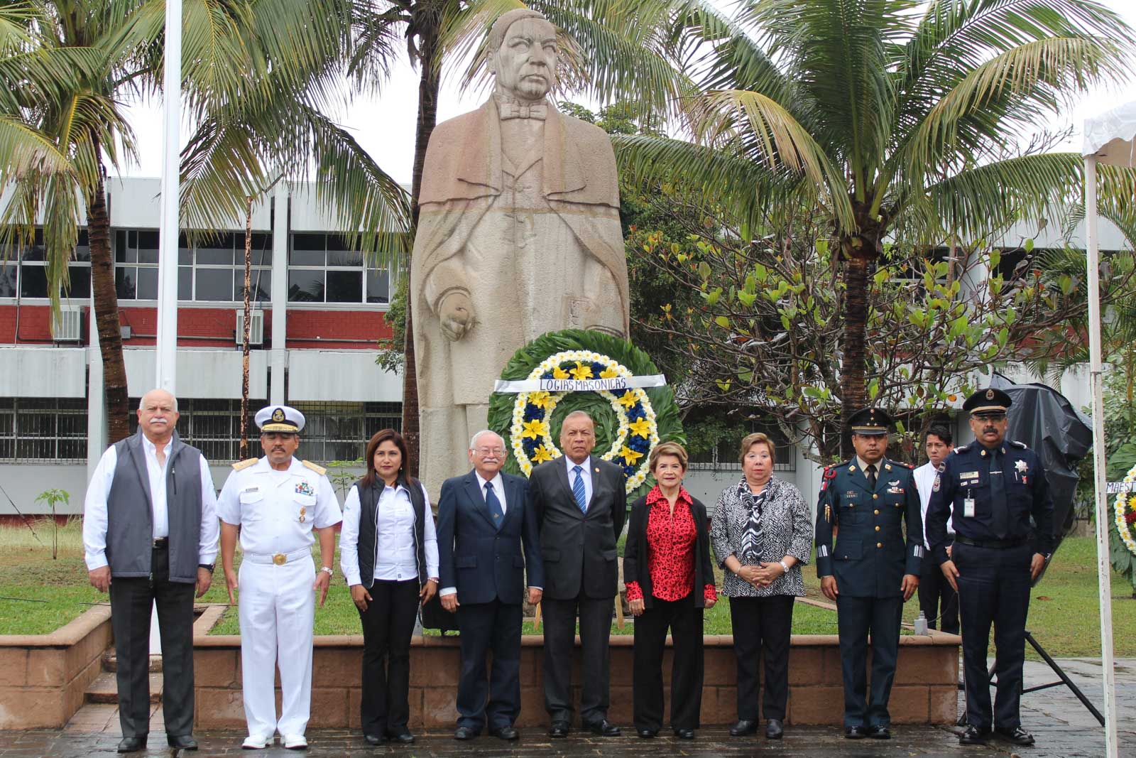 Conmemora UAT natalicio de Benito Juárez