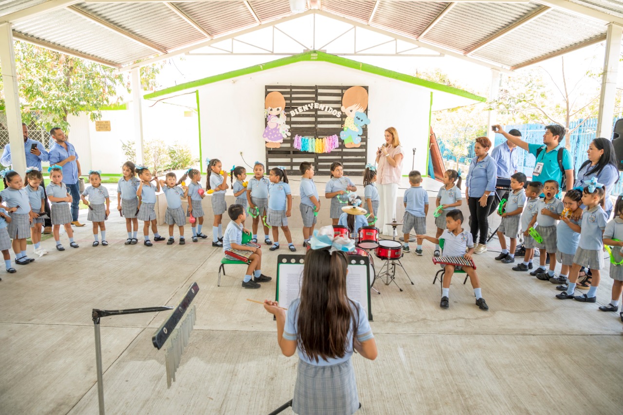 Gobierno del Estado y DIF Tamaulipas recompensan al Jardín de niños “Horacio Terán” y a los menores.