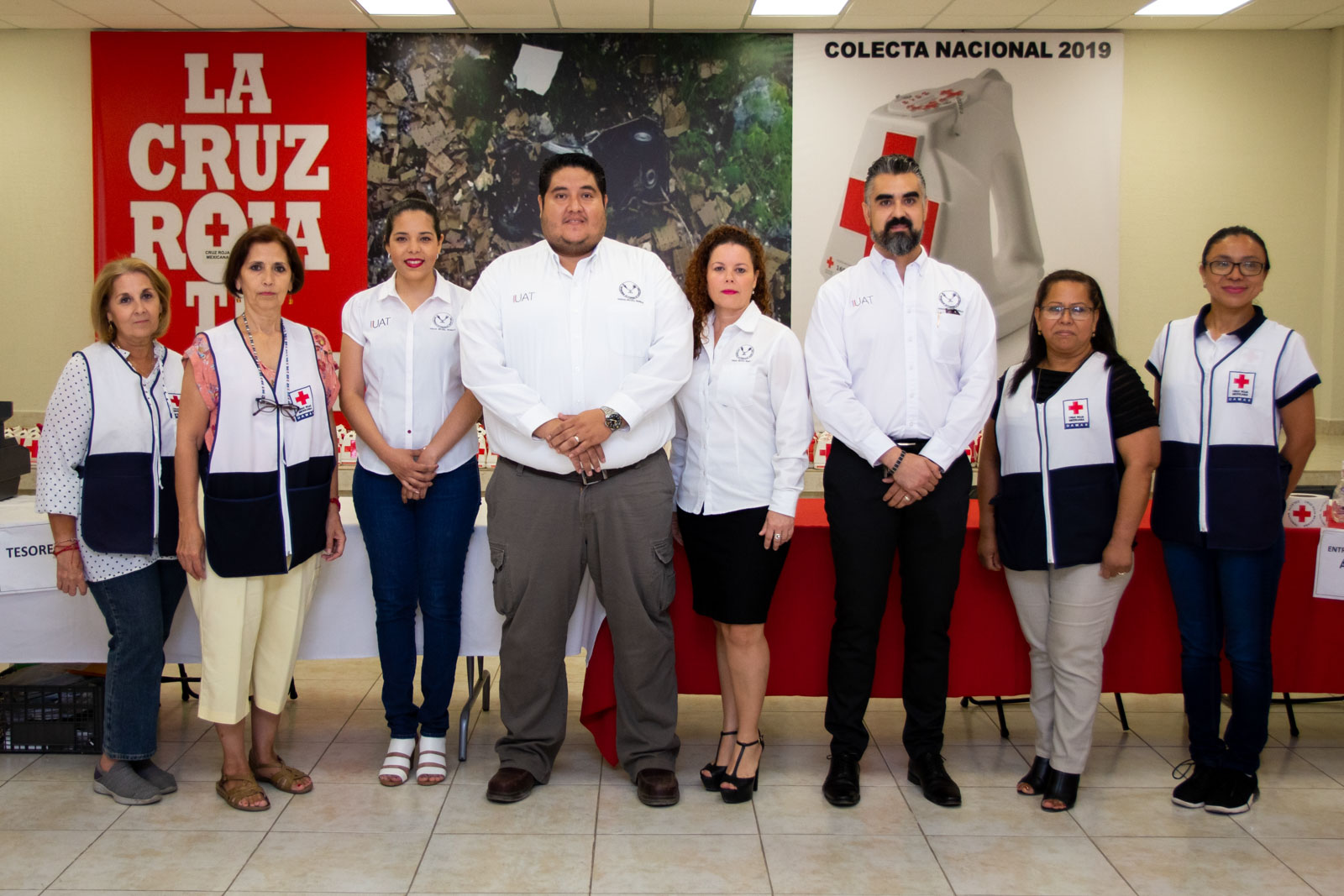 Recibe la Cruz Roja aportación de la UAT en la colecta 2019