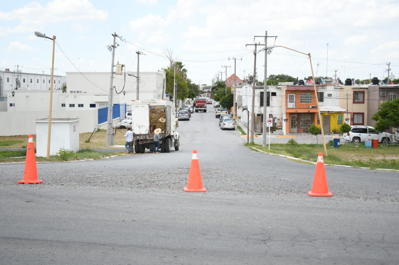 CIERRAN CALLE POR BACHEO.