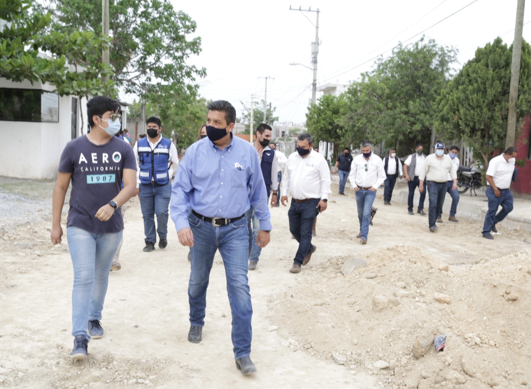 Supervisa Gobernador FGCV obras de pavimentación en Ciudad Victoria