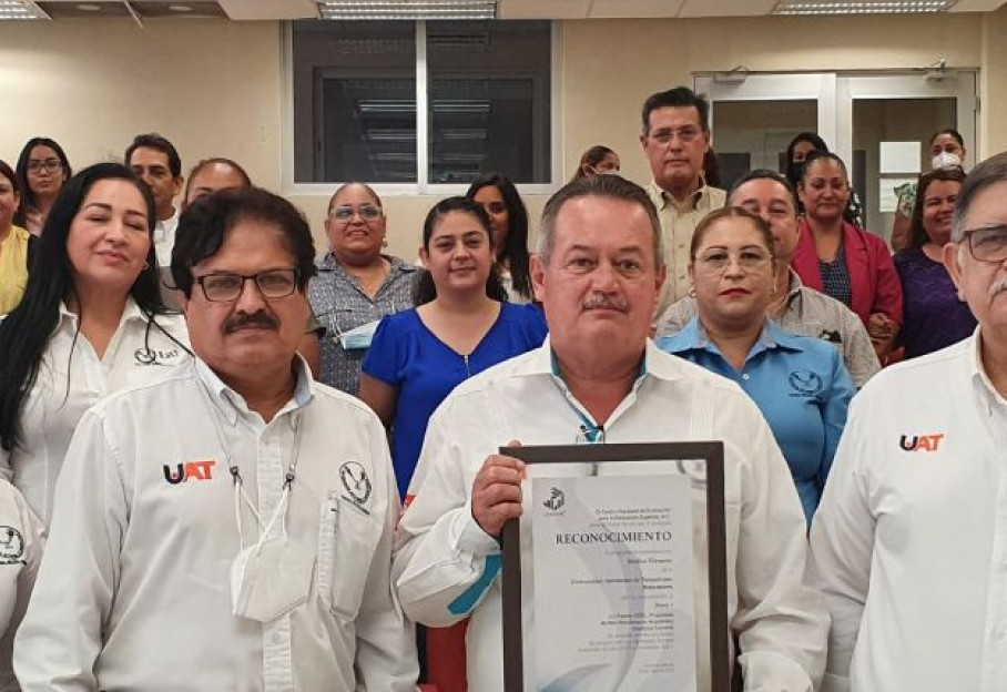 RECIBE FACULTAD DE MEDICINA UAT, RECONOCIMIENTO NACIONAL