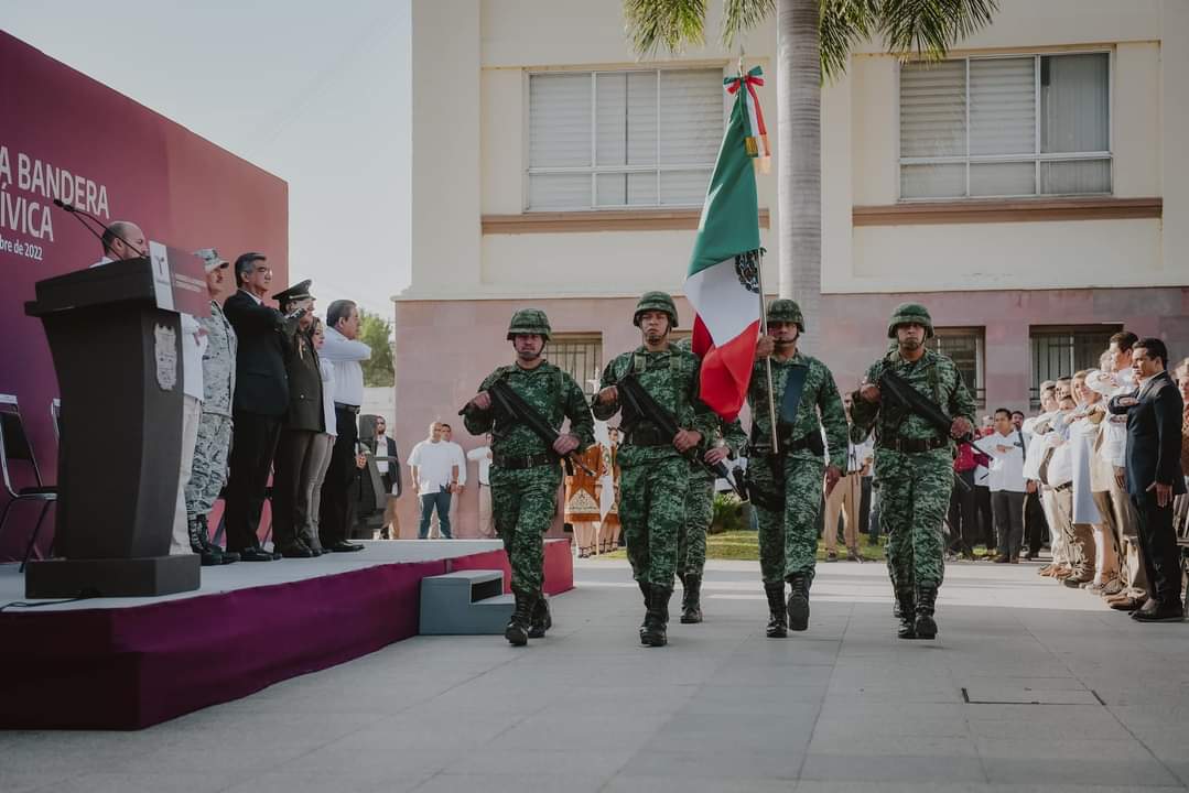 FUERZAS ARMADAS SON CLAVE PARA DESARROLLO Y PAZ: AMÉRICO VILLARREAL 