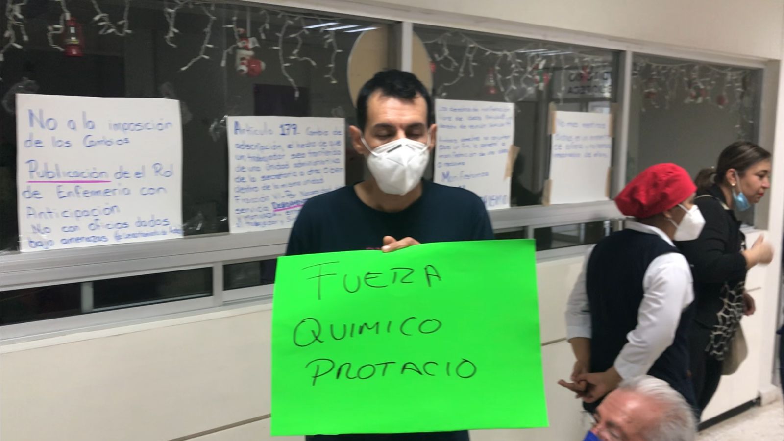 TOMAN TRABAJADORES EL HOSPITAL GENERAL DE REYNOSA, EN PROTESTA