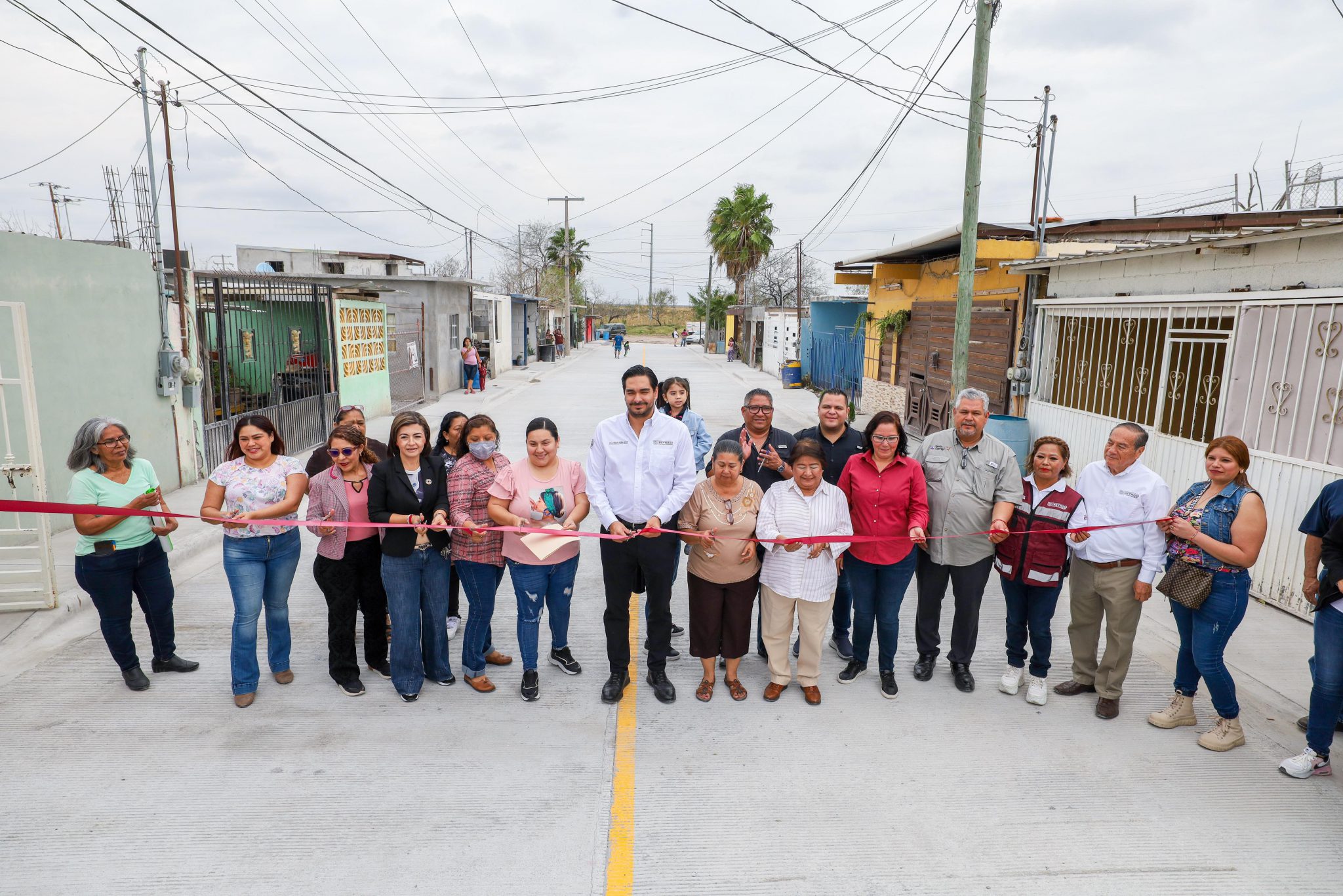 Conecta Gobierno de Carlos Peña Ortiz a tres colonias con más de 17 MDP en pavimentaciones